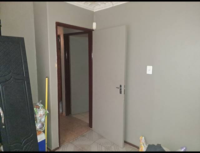 3 BEDROOM HOUSE FOR SALE IN BOITEKONG